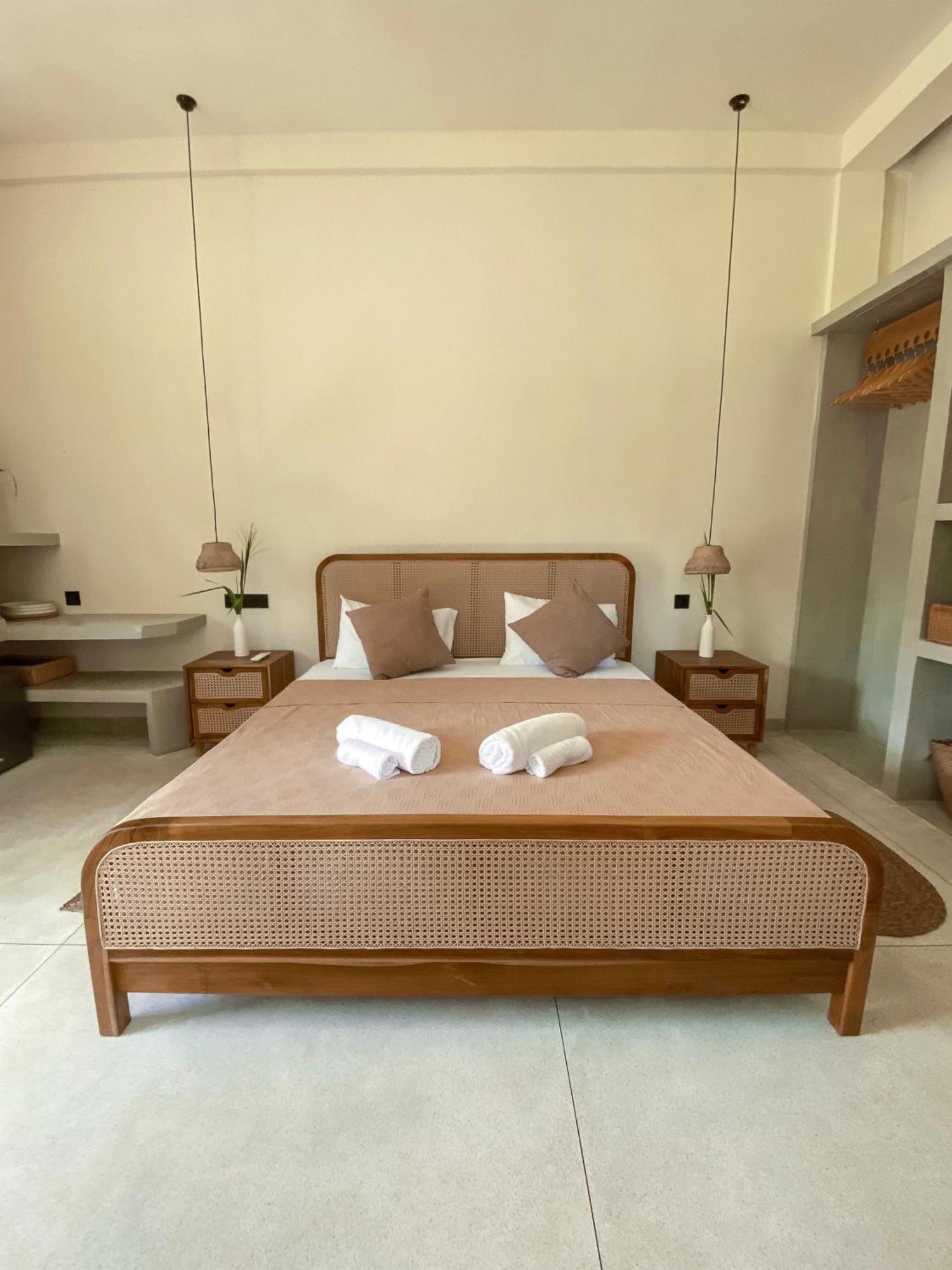The Palm Private Cottages Midigama Timur Bagian luar foto